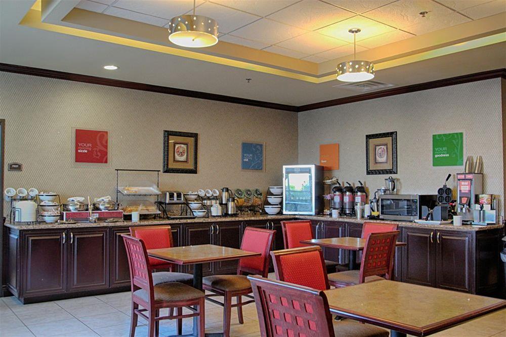 Comfort Inn & Suites Near Lake Lewisville Corinth Exterior foto